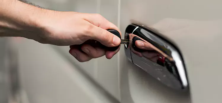 Why Choose Our Auto Locksmith Team in Parma Heights, OH?